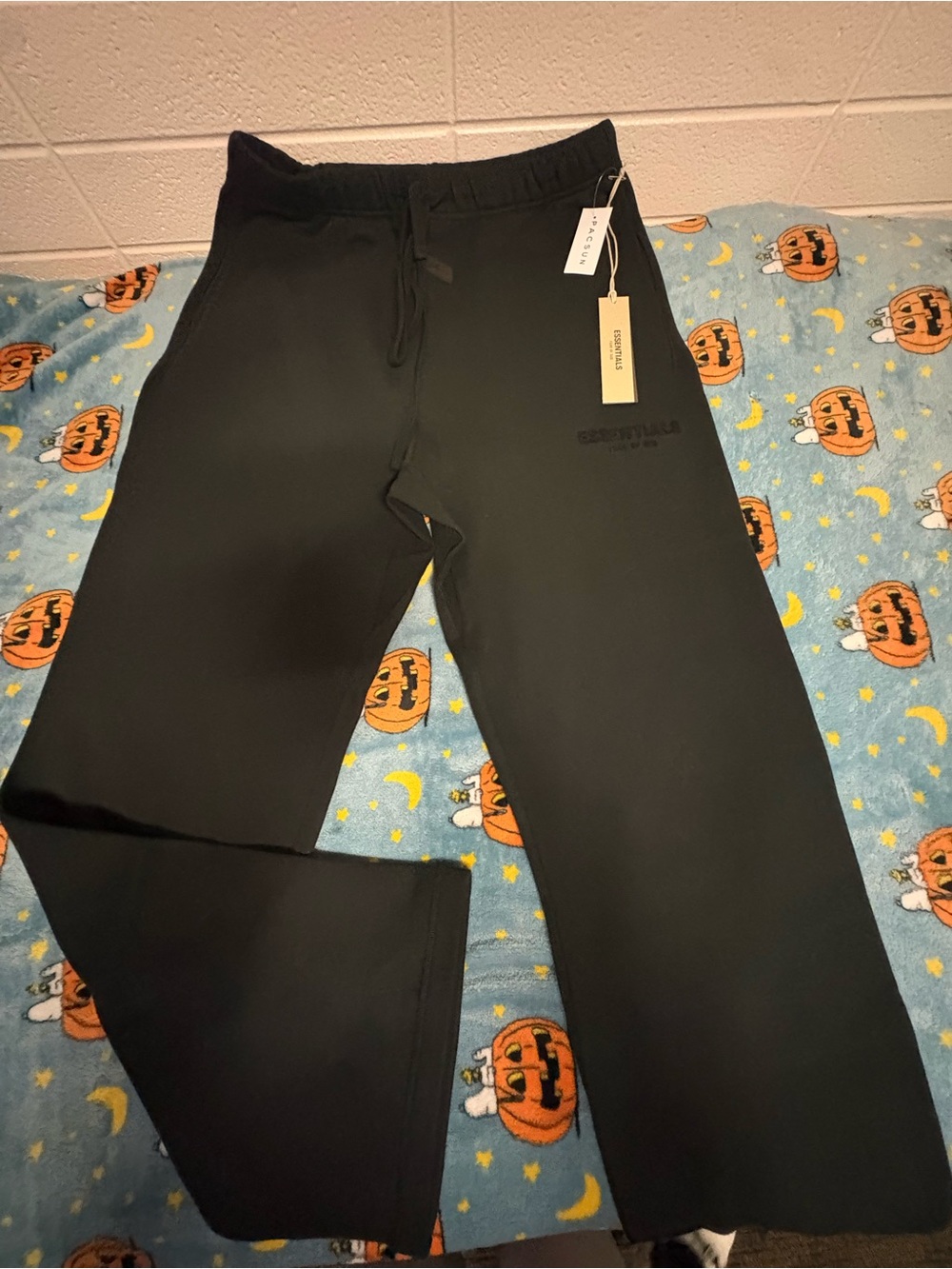 Essentials ‘FOG’ Stretch Limo Black Sweatpants✅